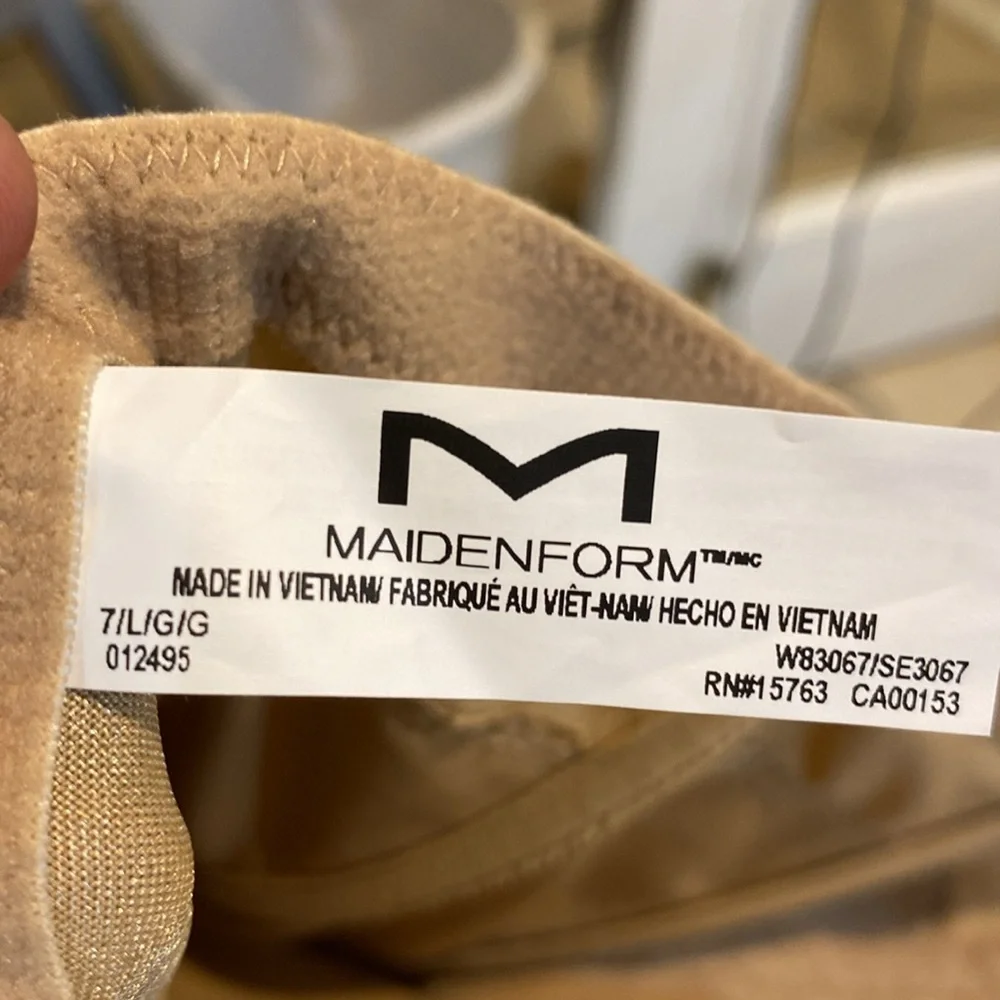 Maidenform size Large Sculpt Waistnipper New With Out Tags - Picture 3 of 3